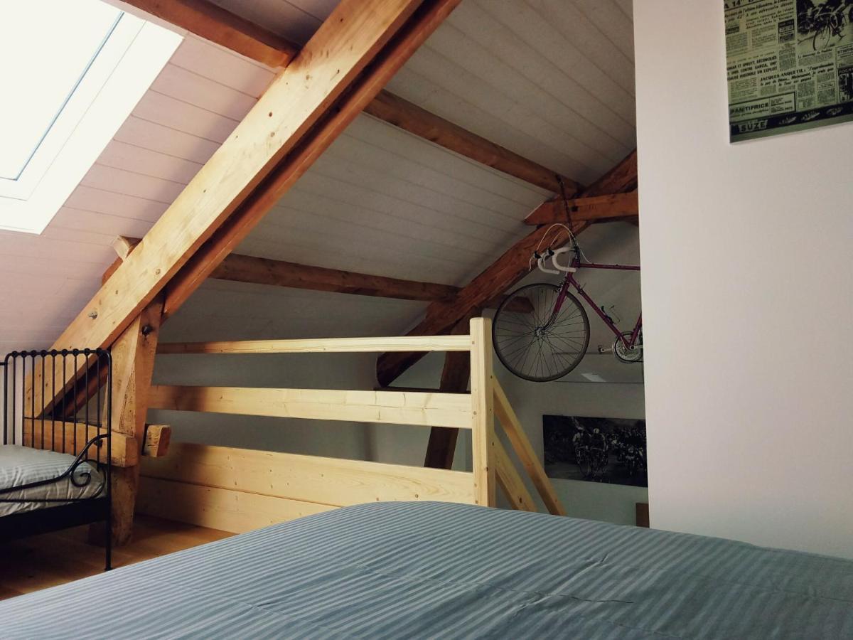 Chambres D'Hotes Quatre Mains Saint-Priest-des-Champs Eksteriør bilde