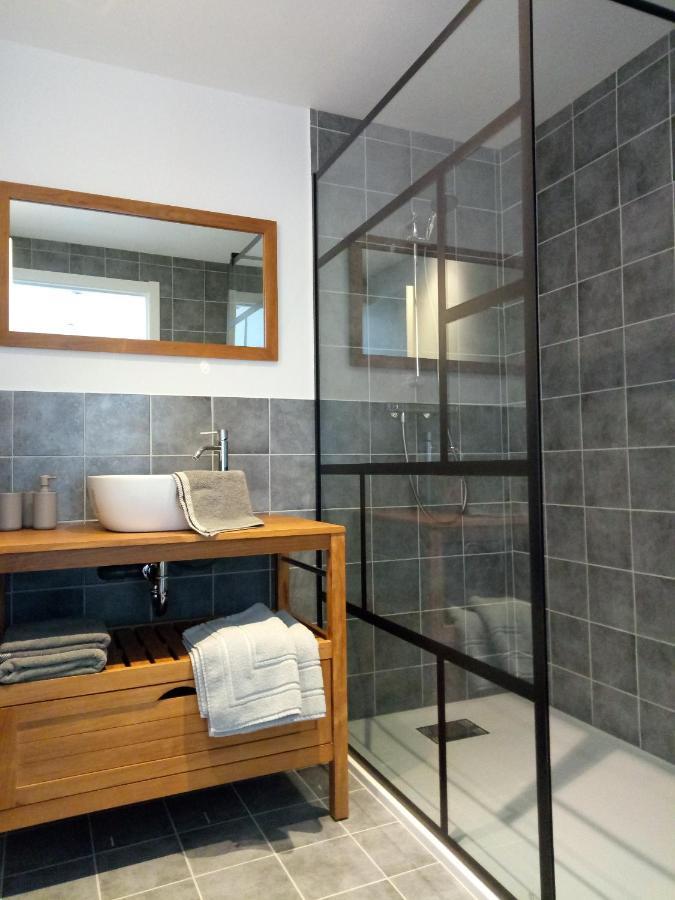 Chambres D'Hotes Quatre Mains Saint-Priest-des-Champs Eksteriør bilde
