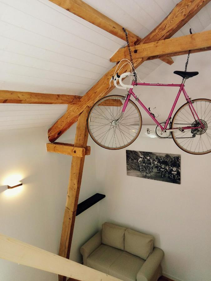 Chambres D'Hotes Quatre Mains Saint-Priest-des-Champs Eksteriør bilde