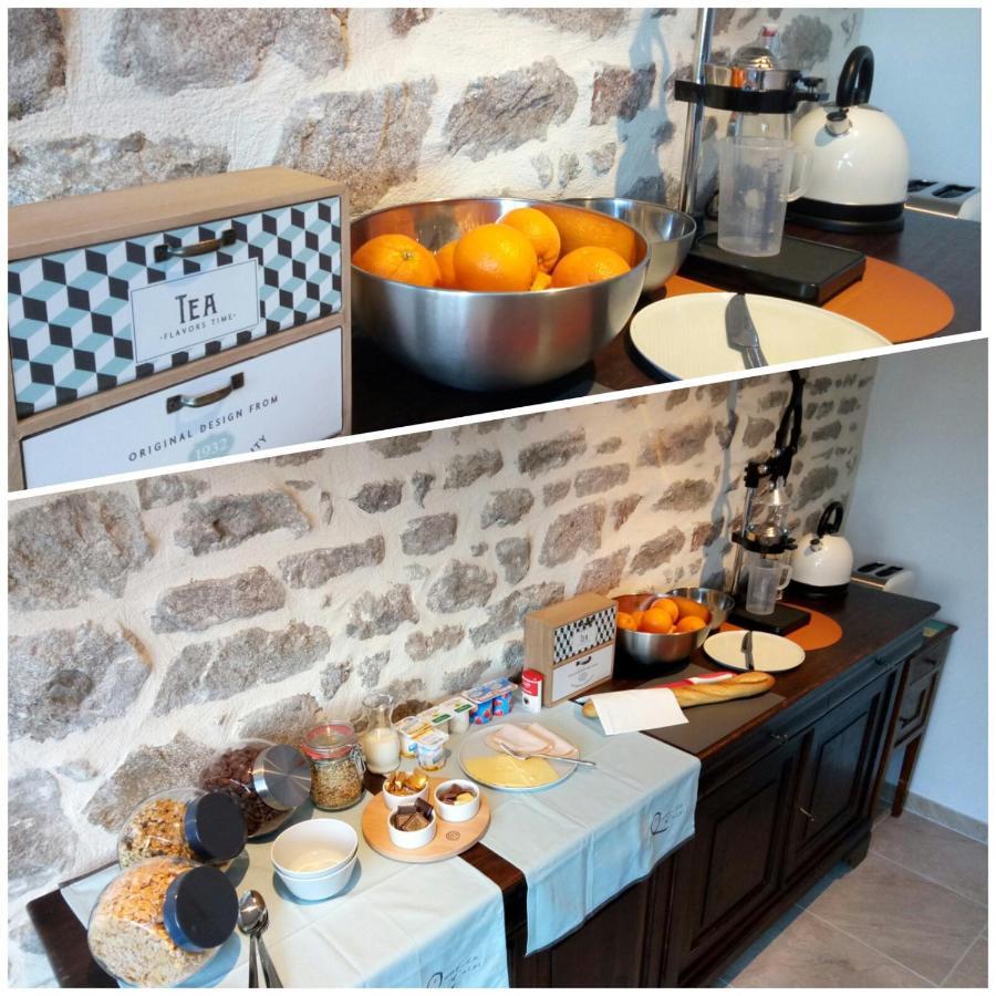 Chambres D'Hotes Quatre Mains Saint-Priest-des-Champs Eksteriør bilde